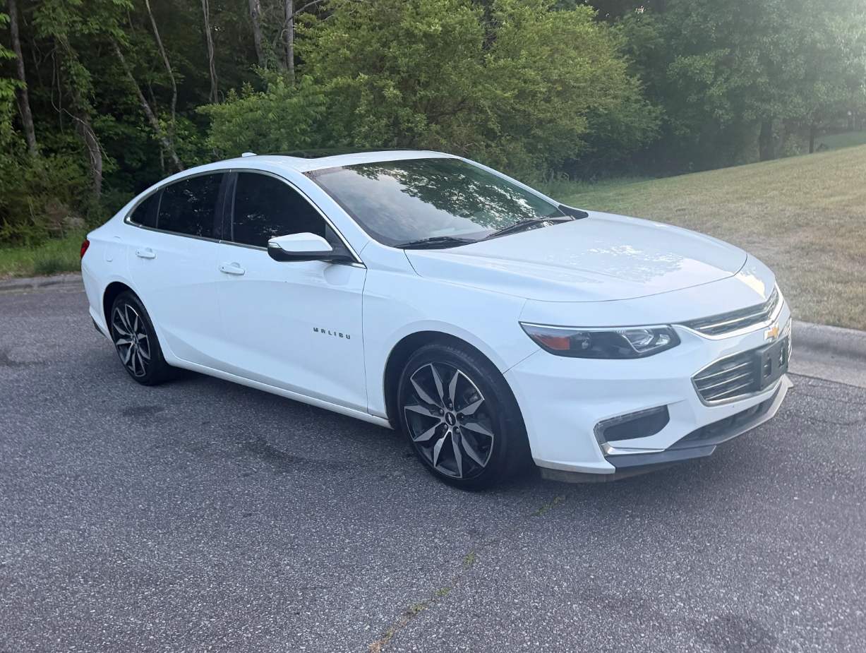 Chevrolet Malibu 2